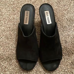 Steve Madden black suede shoes
